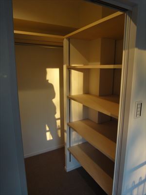 和室を洋室&ウォークインクローゼットに 和室を洋室&ウォークインクローゼットに